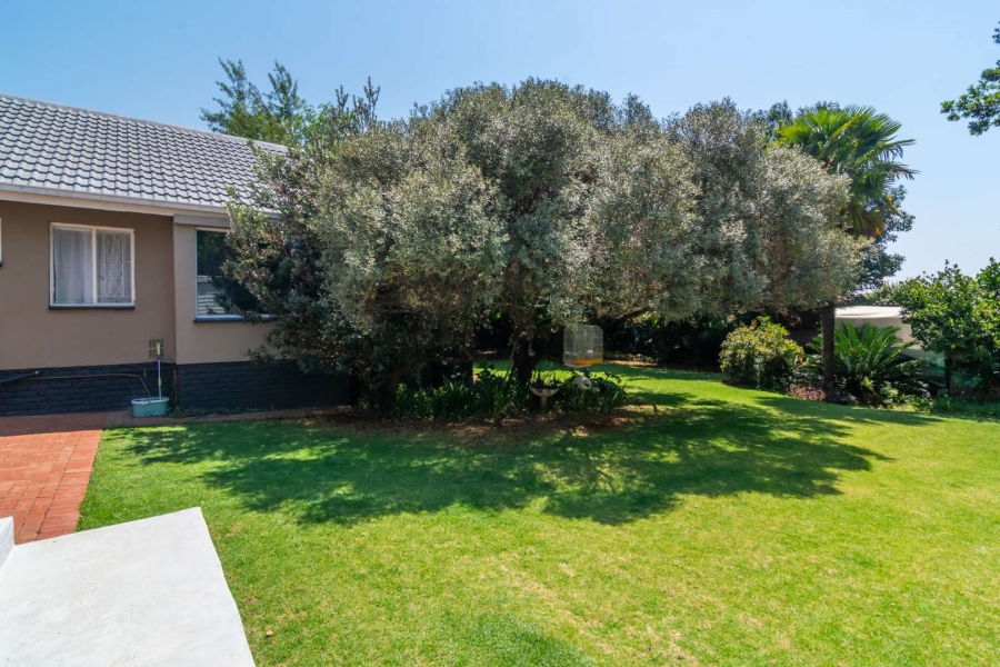 4 Bedroom Property for Sale in Rant En Dal Gauteng