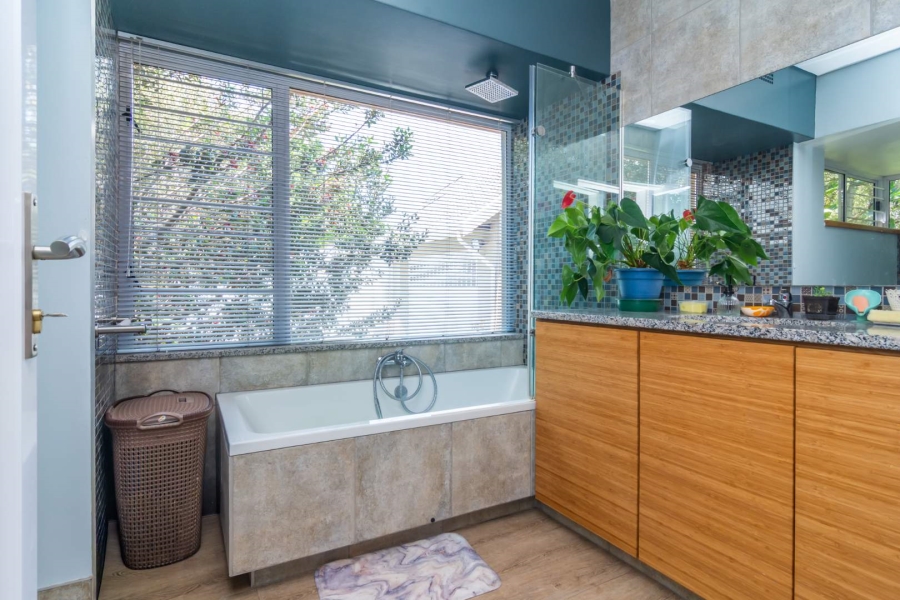 4 Bedroom Property for Sale in Rant En Dal Gauteng