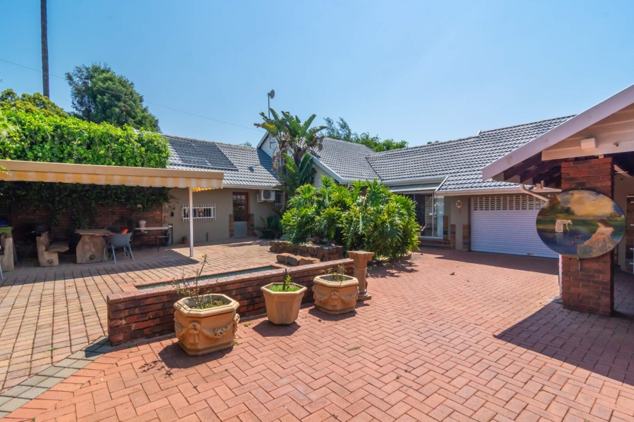 4 Bedroom Property for Sale in Rant En Dal Gauteng