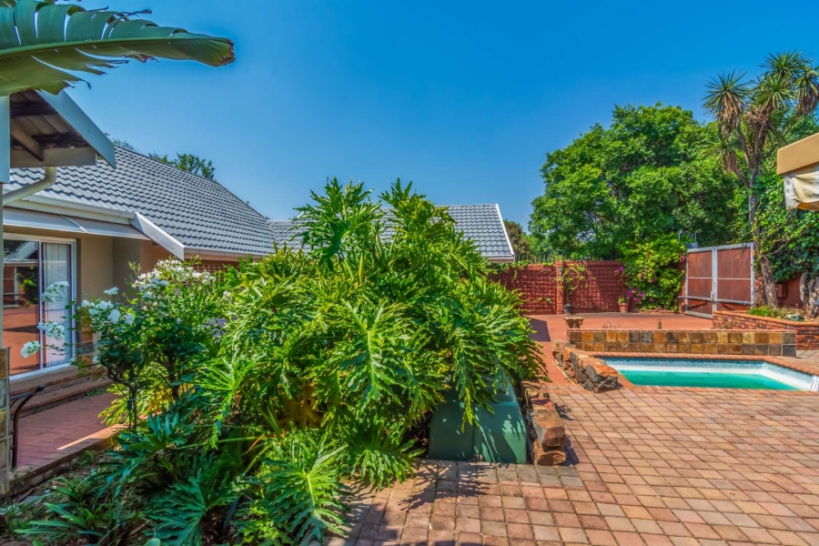 4 Bedroom Property for Sale in Rant En Dal Gauteng