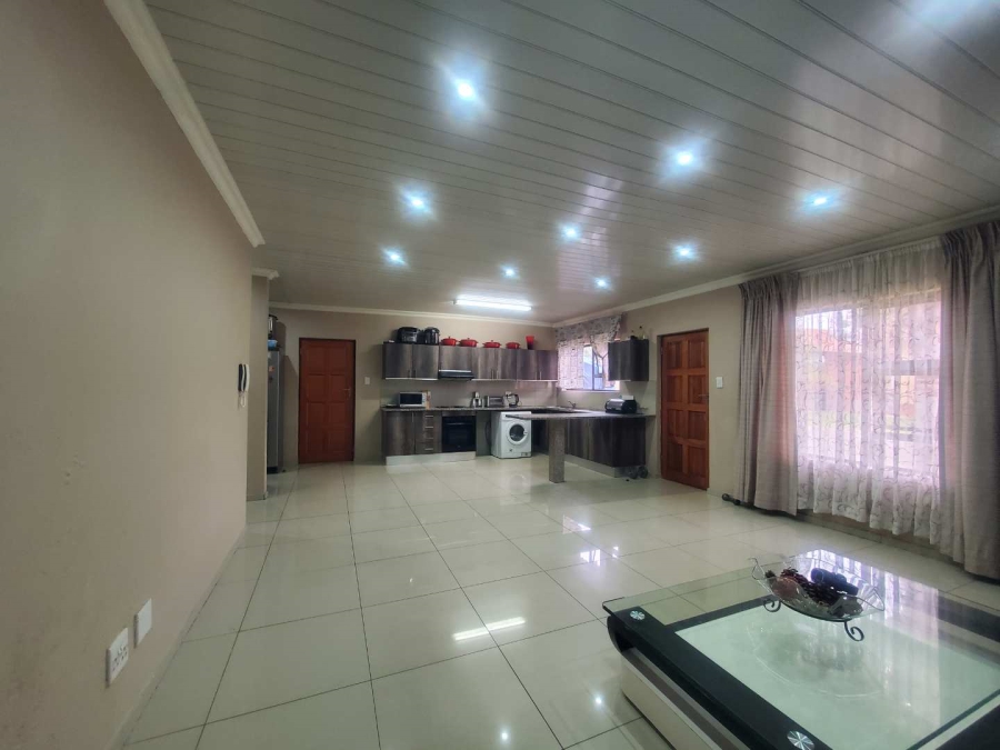 3 Bedroom Property for Sale in Groblerpark Gauteng
