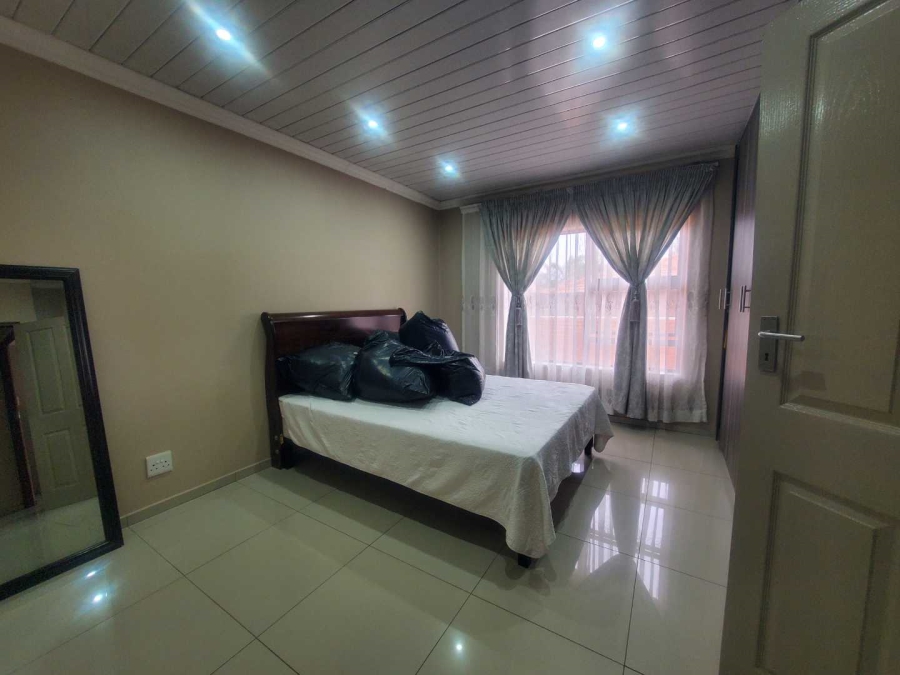 3 Bedroom Property for Sale in Groblerpark Gauteng