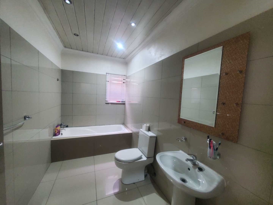 3 Bedroom Property for Sale in Groblerpark Gauteng