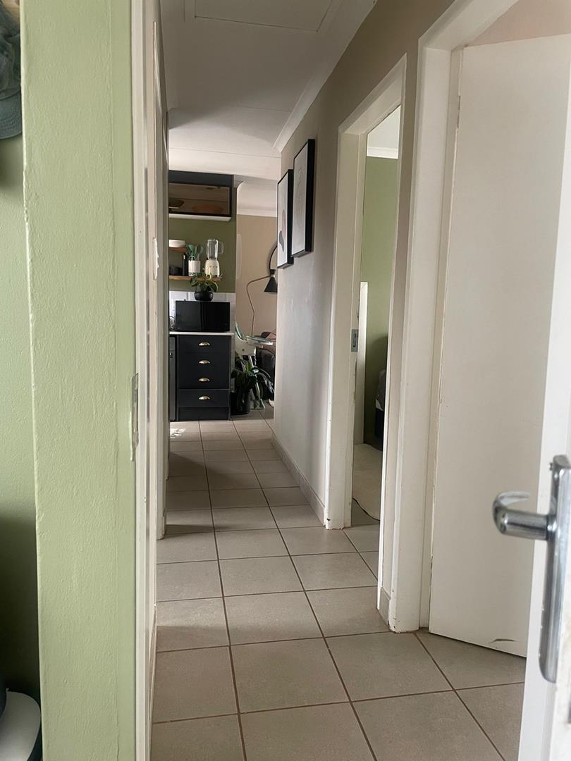 3 Bedroom Property for Sale in Protea Glen Gauteng