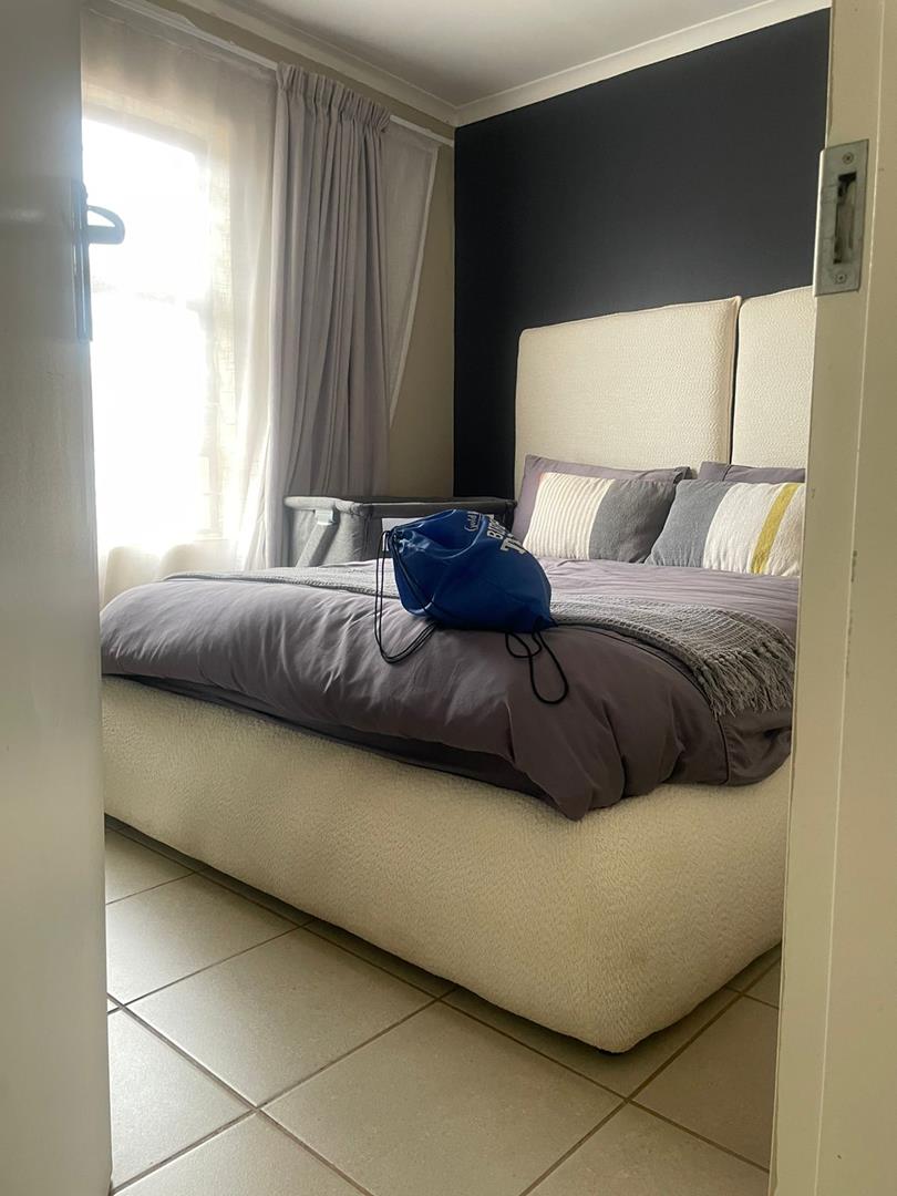 3 Bedroom Property for Sale in Protea Glen Gauteng