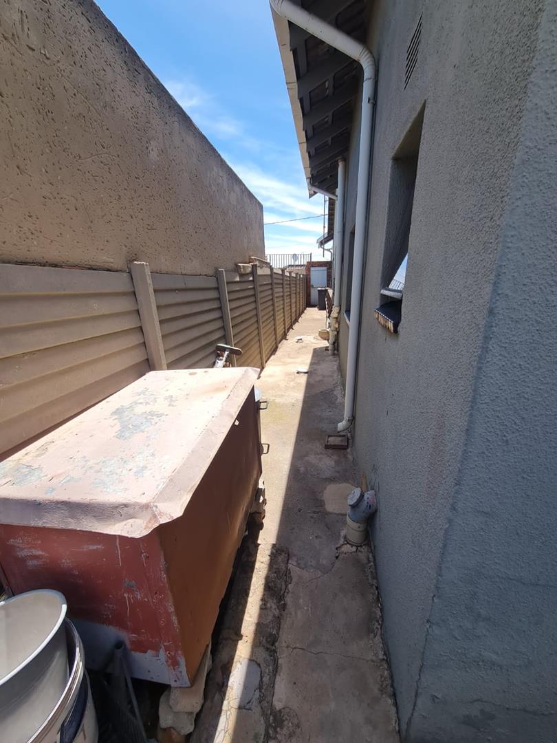 0 Bedroom Property for Sale in Orlando West Gauteng