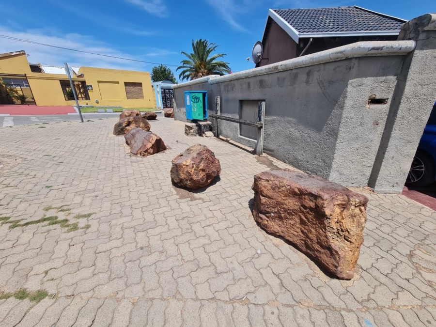 0 Bedroom Property for Sale in Orlando West Gauteng