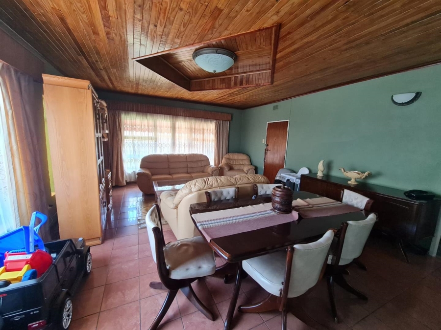 0 Bedroom Property for Sale in Orlando West Gauteng