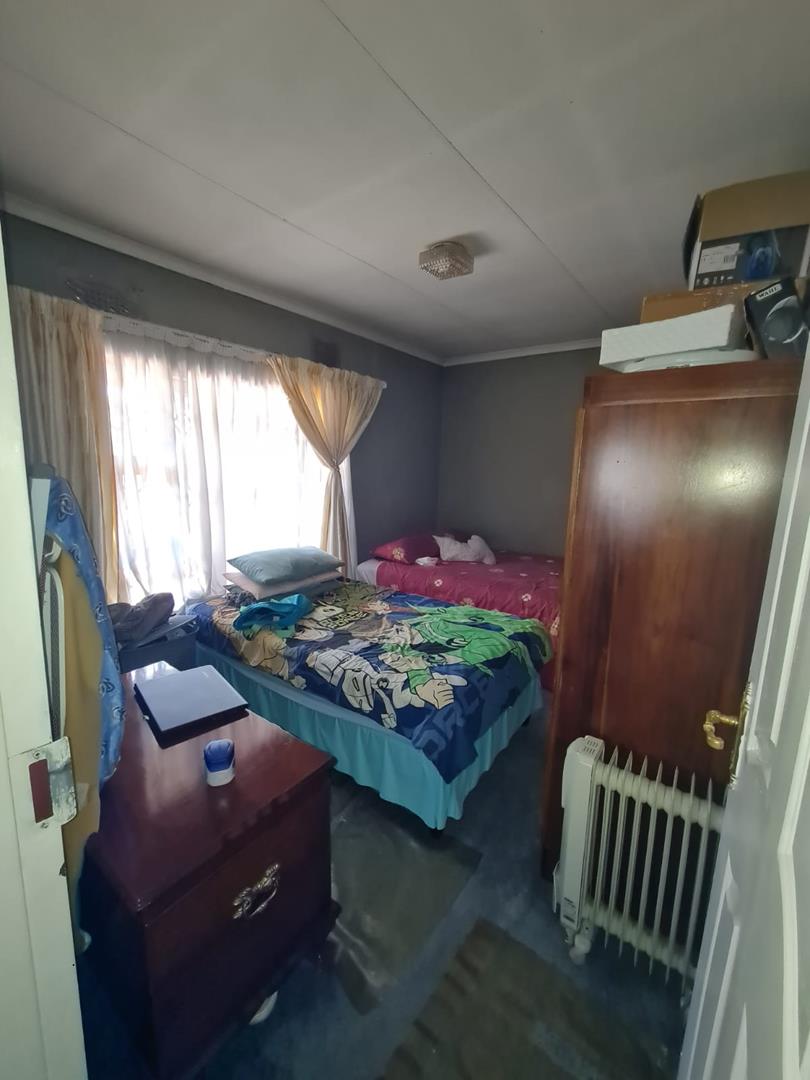 0 Bedroom Property for Sale in Orlando West Gauteng