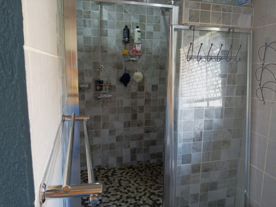 3 Bedroom Property for Sale in Albertsdal Gauteng