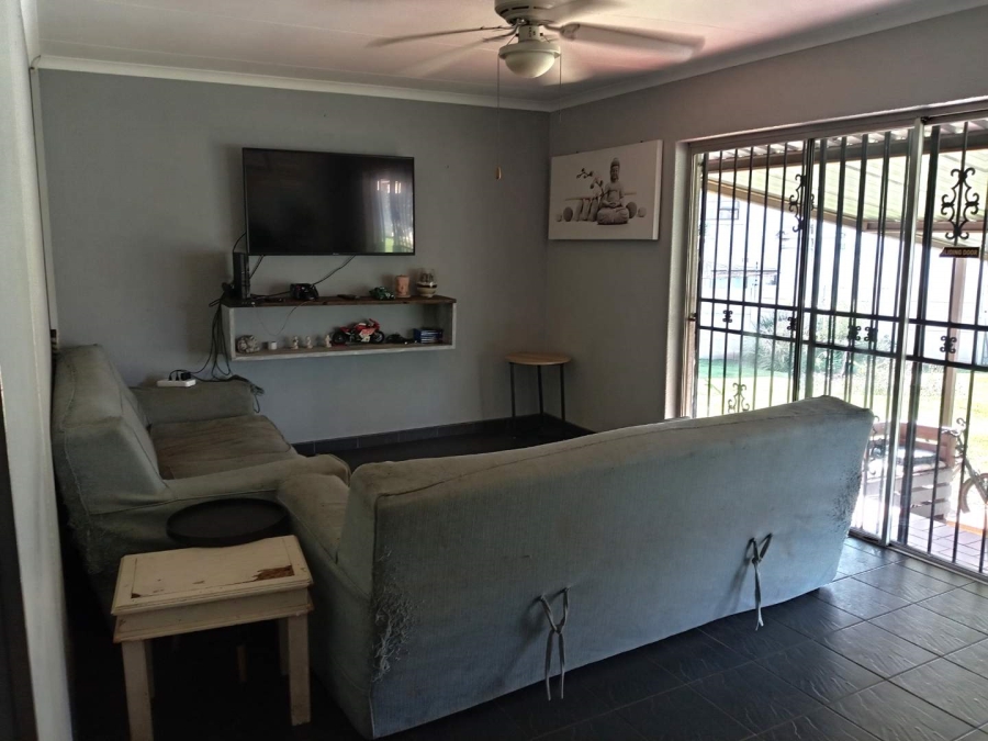 3 Bedroom Property for Sale in Albertsdal Gauteng