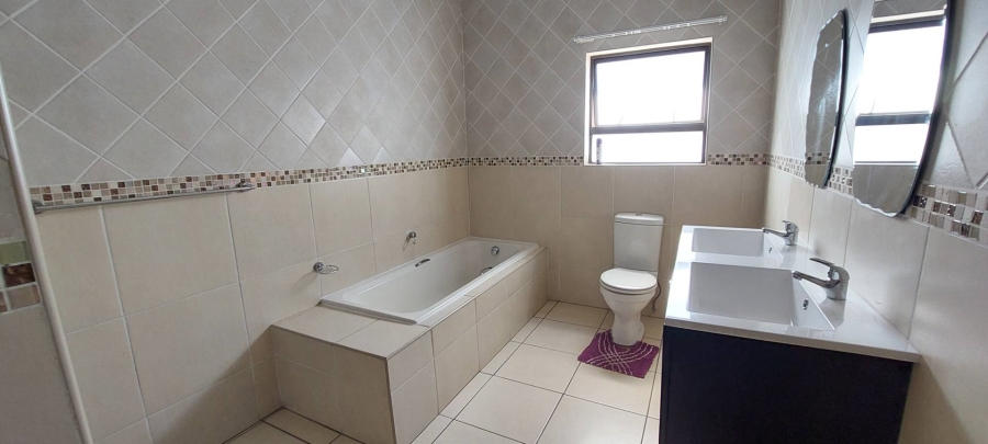 3 Bedroom Property for Sale in Elandspark Gauteng