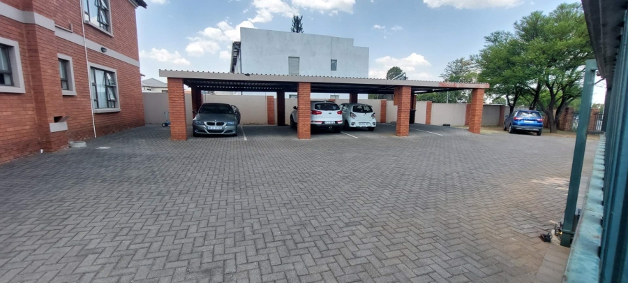 3 Bedroom Property for Sale in Elandspark Gauteng