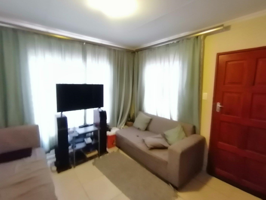 2 Bedroom Property for Sale in Soshanguve East Gauteng