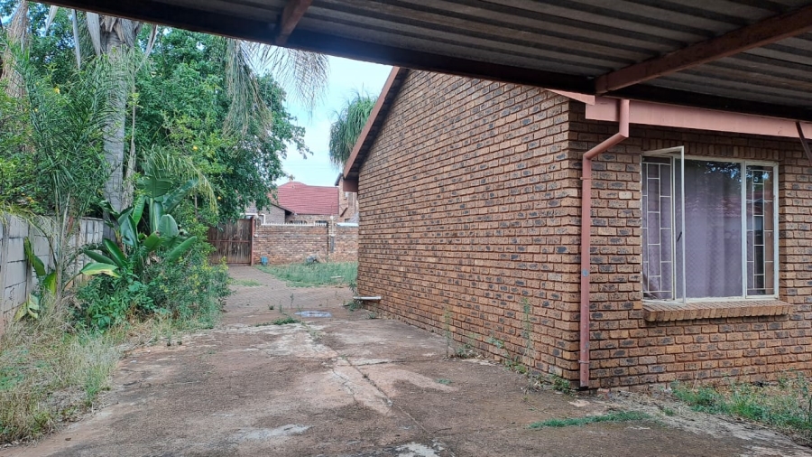 3 Bedroom Property for Sale in The Orchards Gauteng