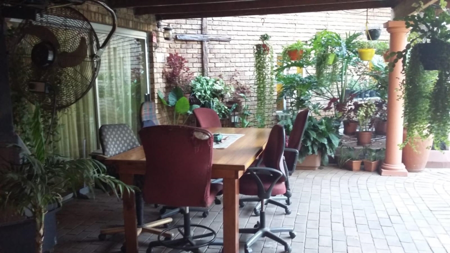 3 Bedroom Property for Sale in Villieria Gauteng