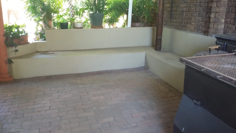 3 Bedroom Property for Sale in Villieria Gauteng