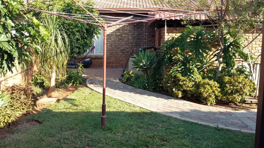 3 Bedroom Property for Sale in Villieria Gauteng