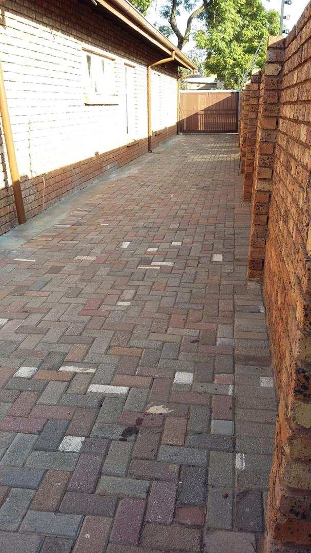 3 Bedroom Property for Sale in Villieria Gauteng