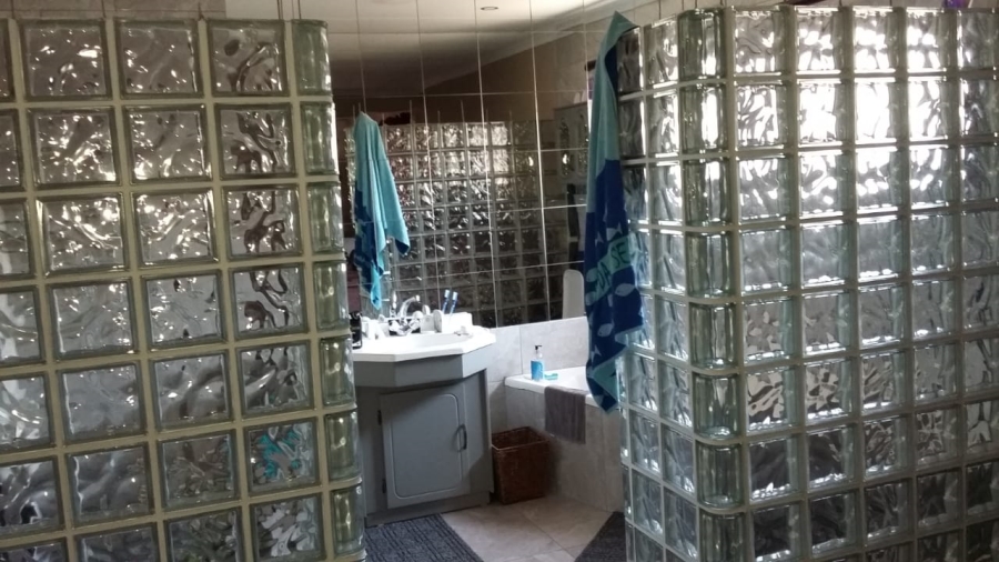 3 Bedroom Property for Sale in Villieria Gauteng