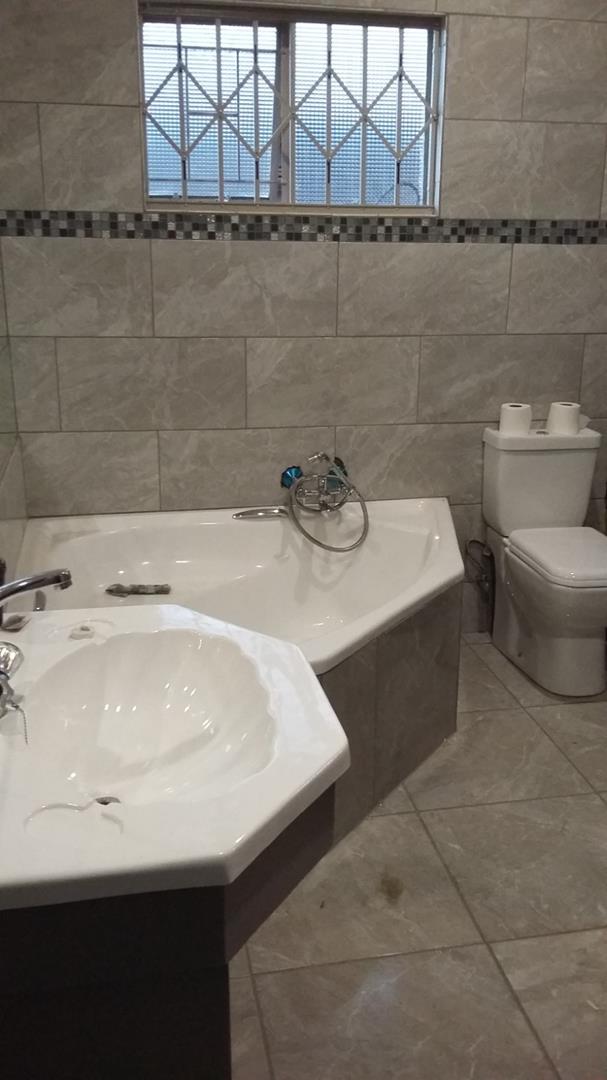 3 Bedroom Property for Sale in Villieria Gauteng