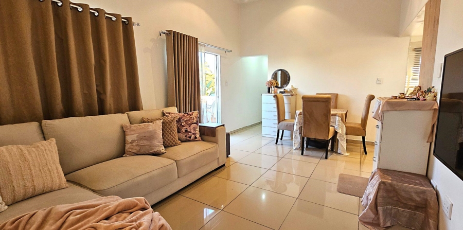 1 Bedroom Property for Sale in Radiokop Gauteng