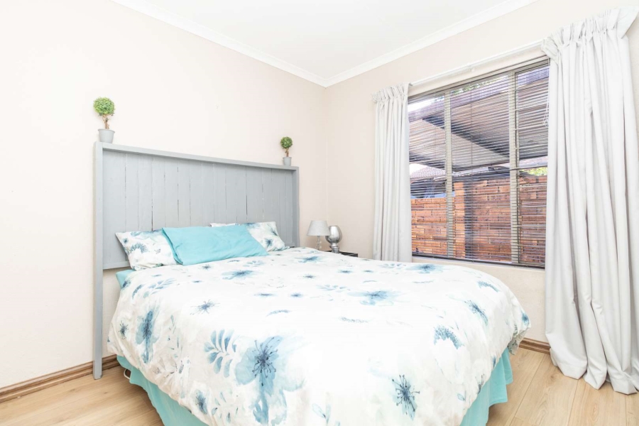 3 Bedroom Property for Sale in Weltevreden Park Gauteng