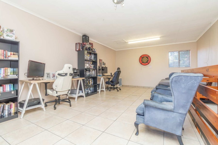 3 Bedroom Property for Sale in Weltevreden Park Gauteng