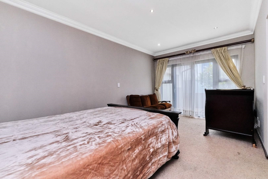 3 Bedroom Property for Sale in Radiokop Gauteng