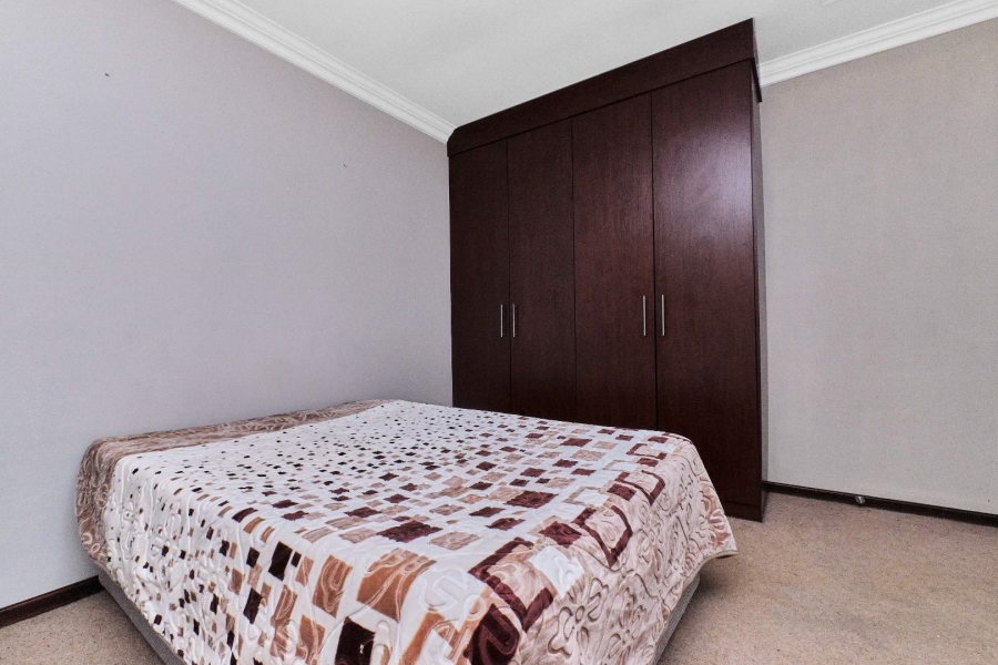 3 Bedroom Property for Sale in Radiokop Gauteng