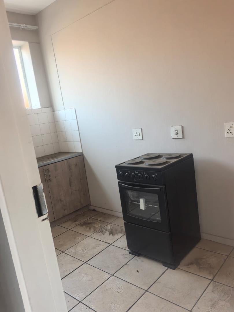 1 Bedroom Property for Sale in Sunnyside Gauteng