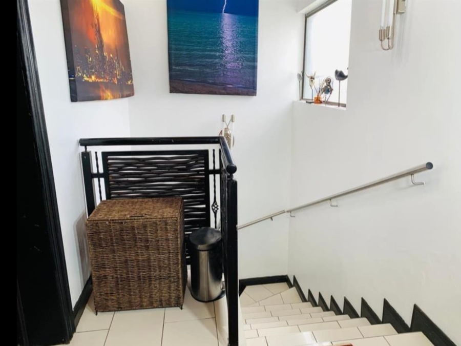 4 Bedroom Property for Sale in Theresa Park Gauteng