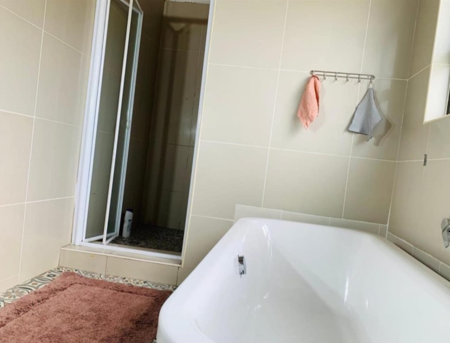 4 Bedroom Property for Sale in Theresa Park Gauteng