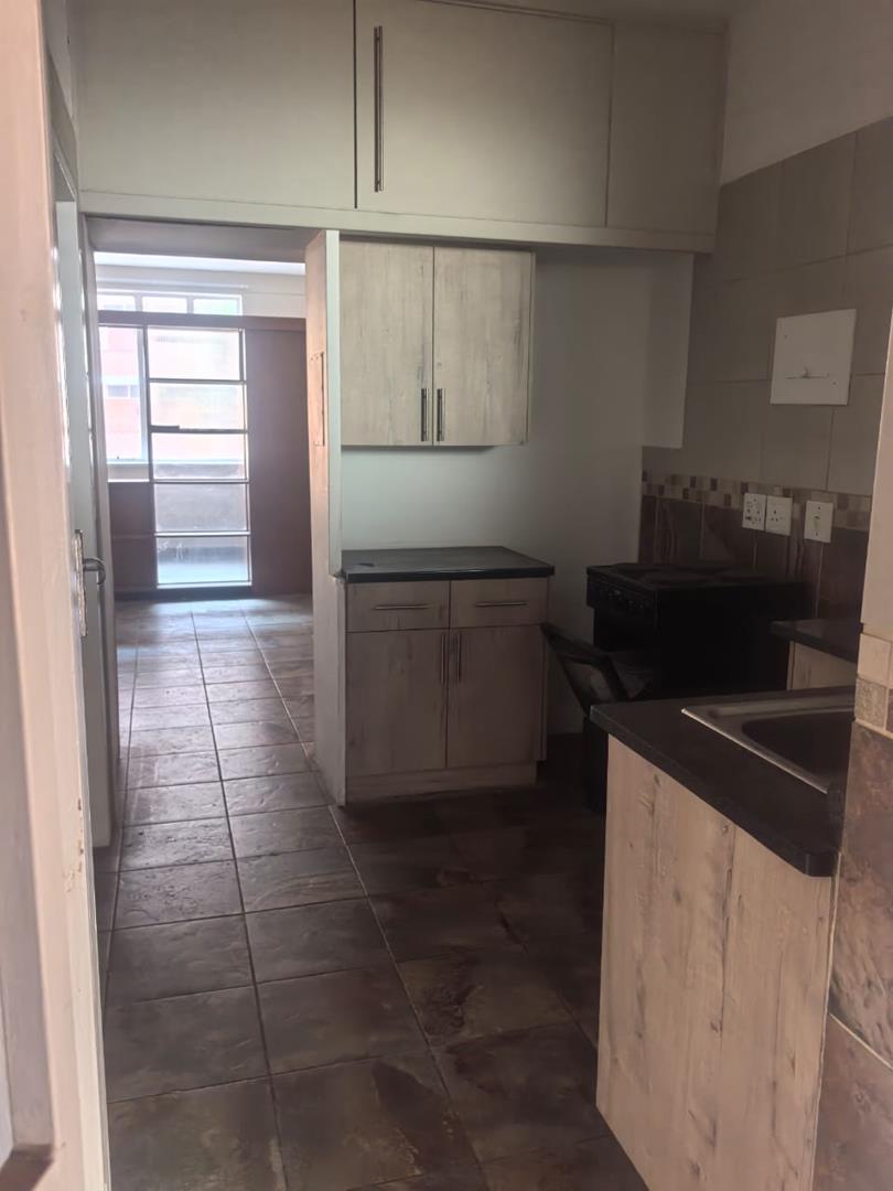 1 Bedroom Property for Sale in Sunnyside Gauteng