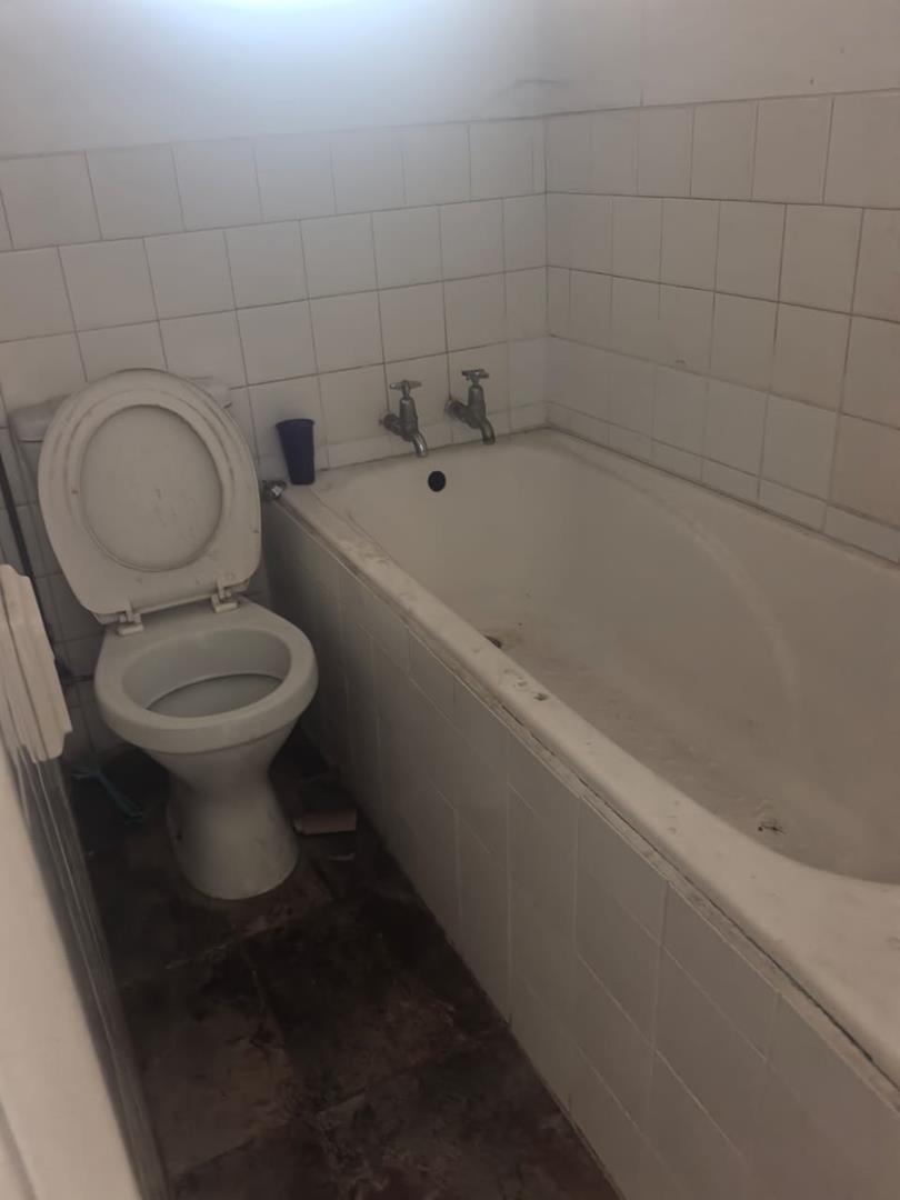 1 Bedroom Property for Sale in Sunnyside Gauteng