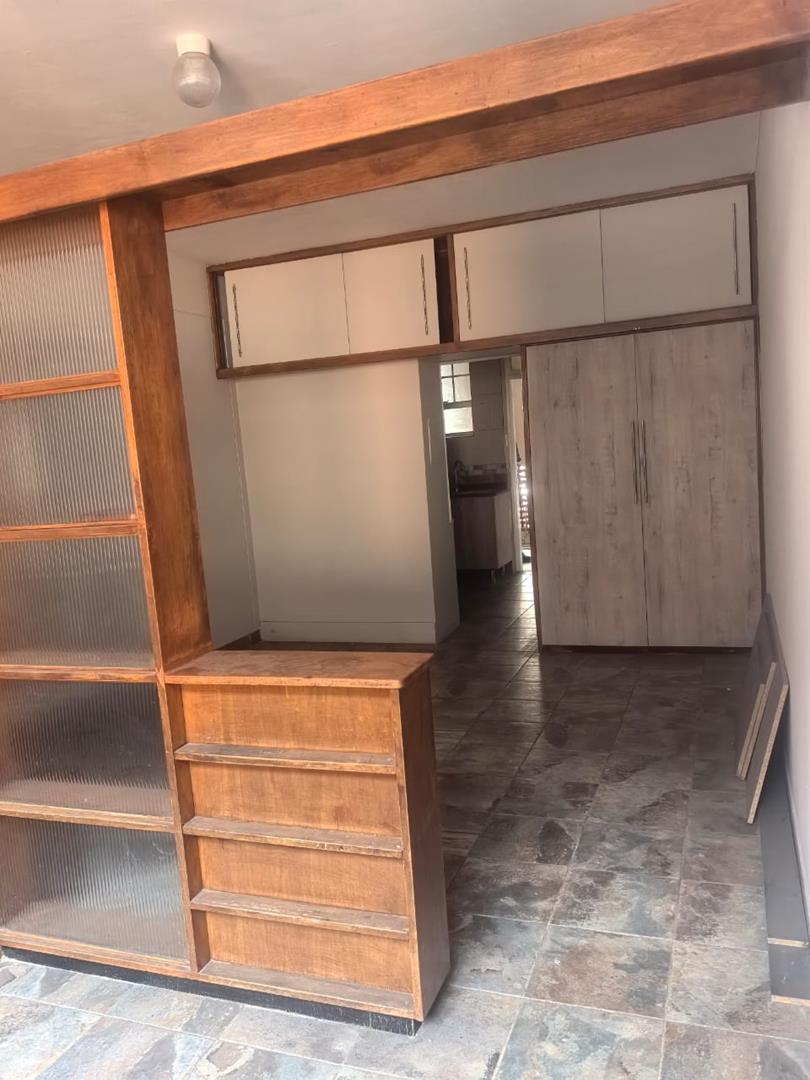 1 Bedroom Property for Sale in Sunnyside Gauteng