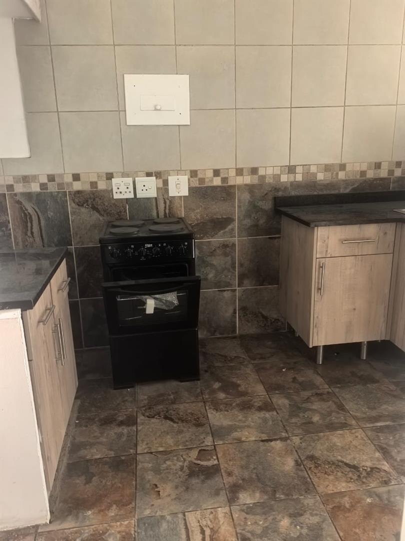 1 Bedroom Property for Sale in Sunnyside Gauteng