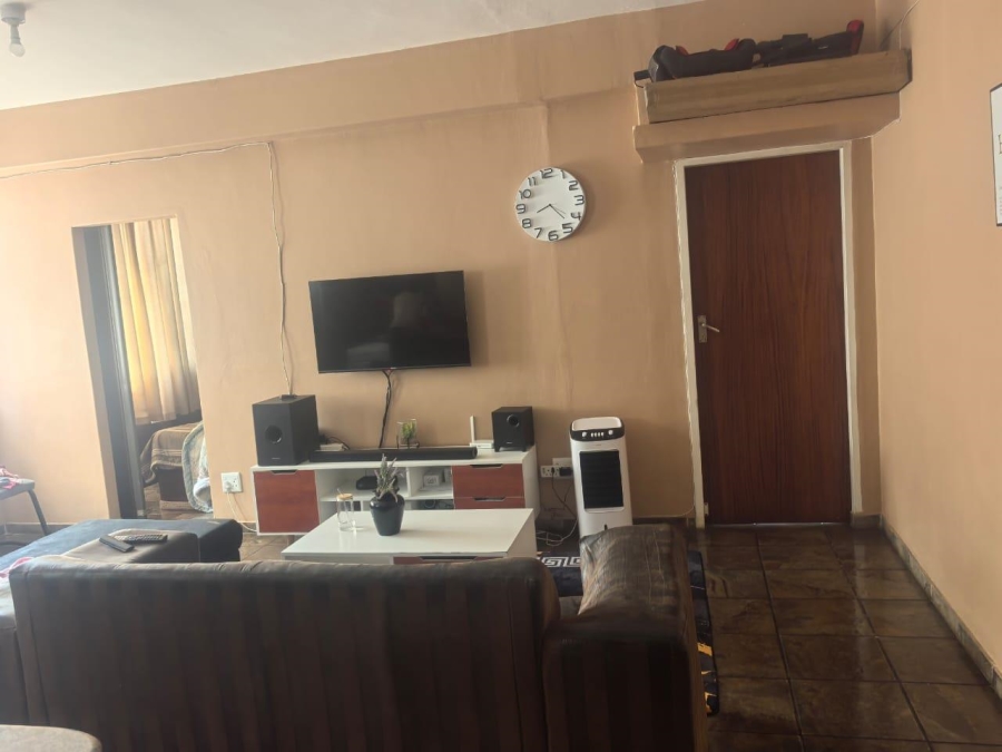 2 Bedroom Property for Sale in Sunnyside Gauteng