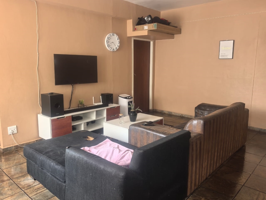 2 Bedroom Property for Sale in Sunnyside Gauteng
