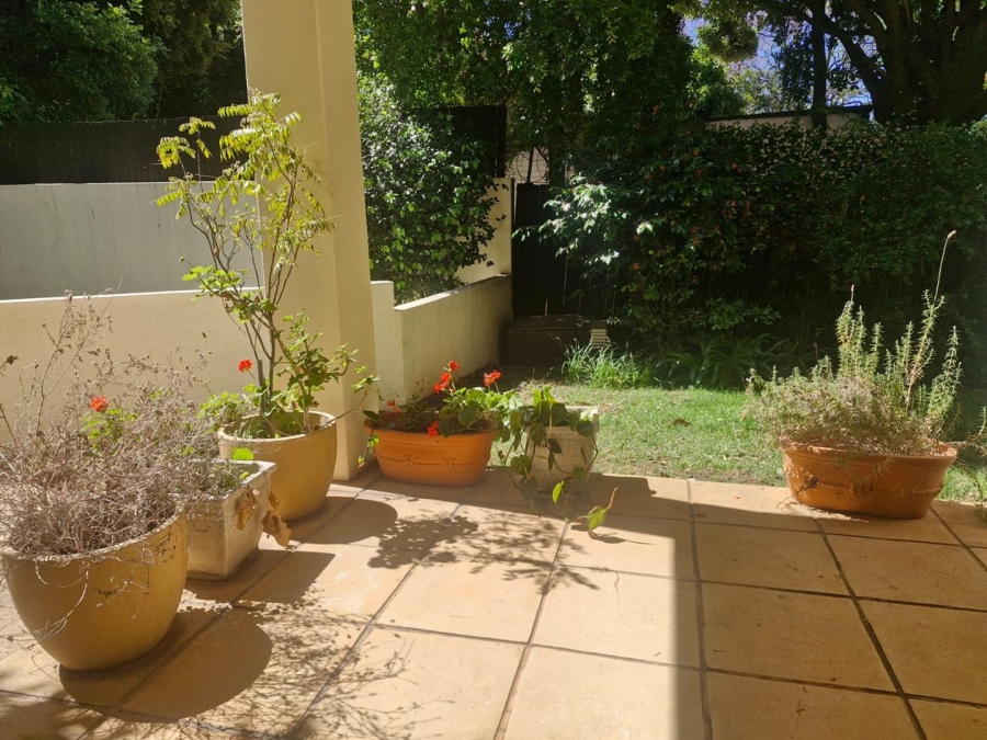 1 Bedroom Property for Sale in Illovo Gauteng