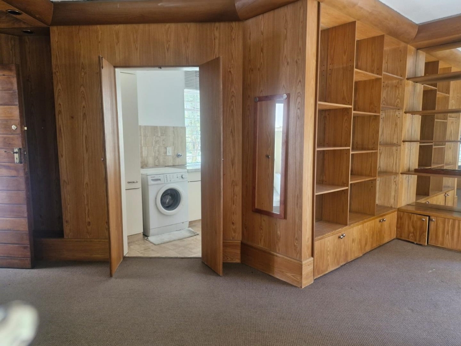 1 Bedroom Property for Sale in Illovo Gauteng