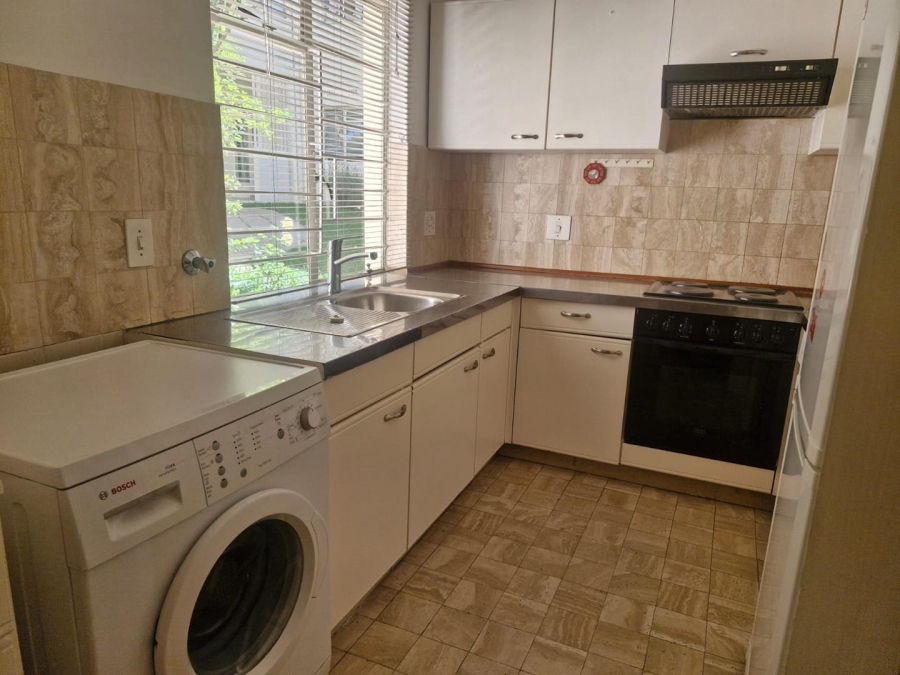 1 Bedroom Property for Sale in Illovo Gauteng