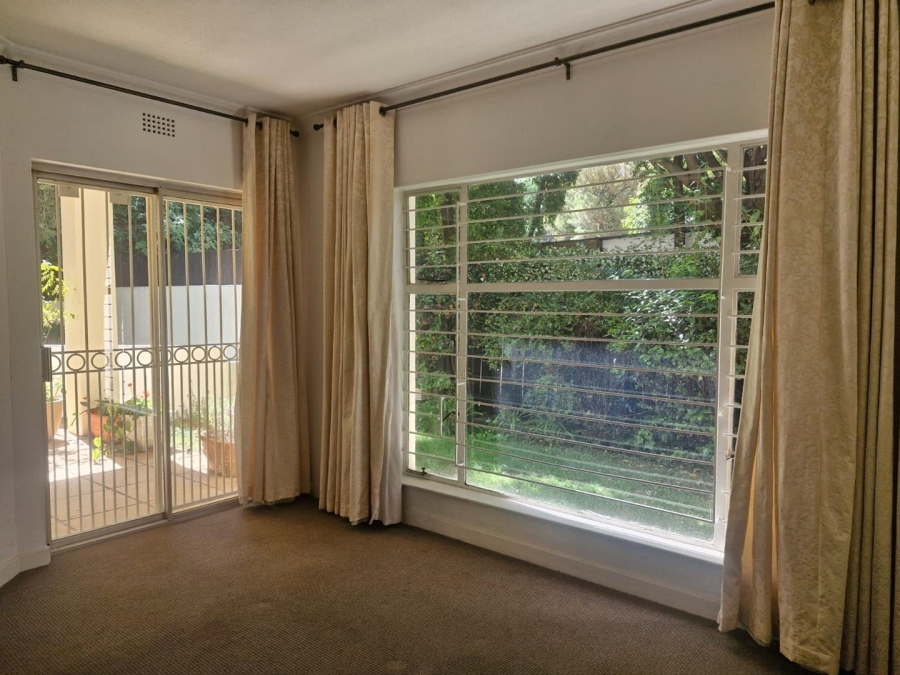1 Bedroom Property for Sale in Illovo Gauteng