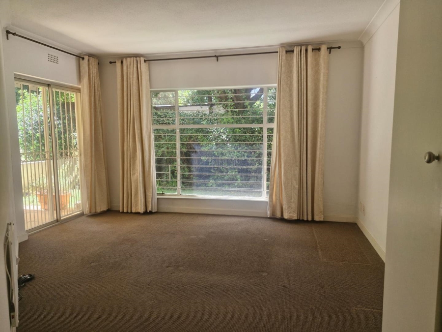 1 Bedroom Property for Sale in Illovo Gauteng