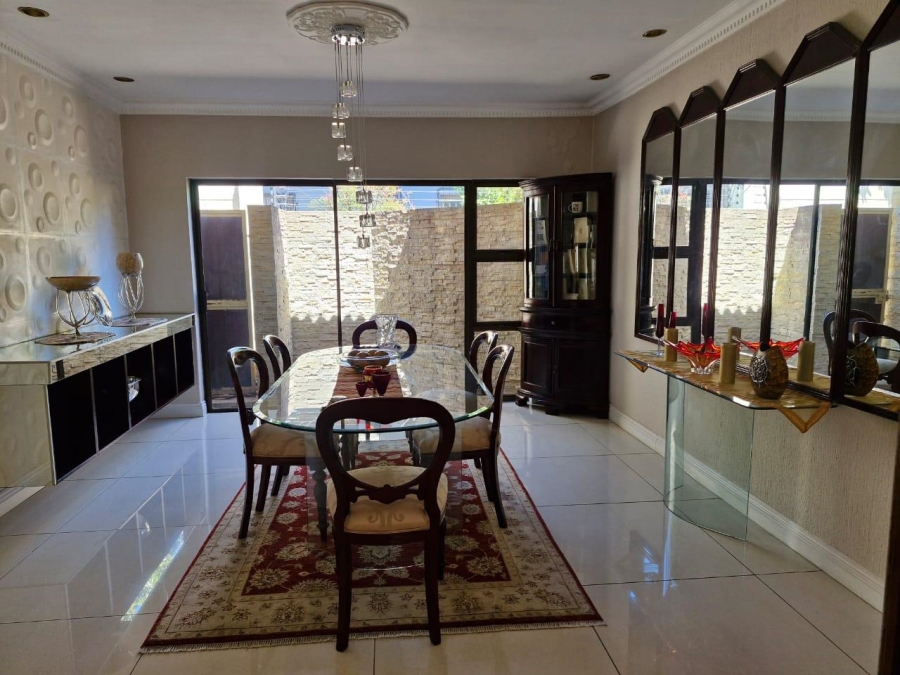 To Let 3 Bedroom Property for Rent in Morningside Gauteng