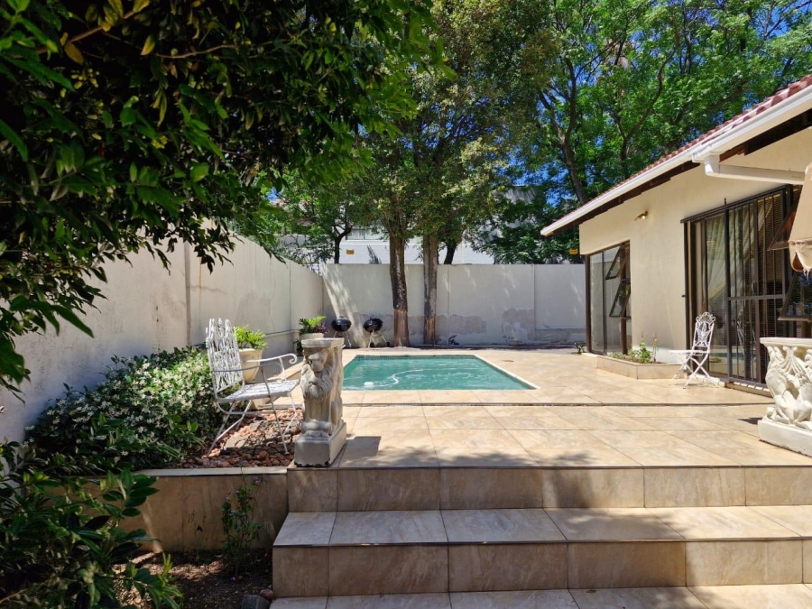 To Let 3 Bedroom Property for Rent in Morningside Gauteng