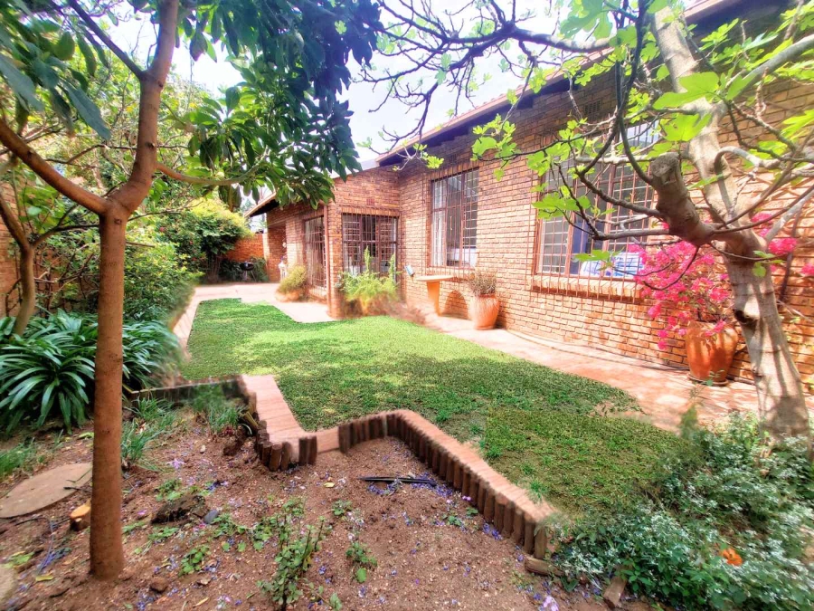 3 Bedroom Property for Sale in Morningside Gauteng