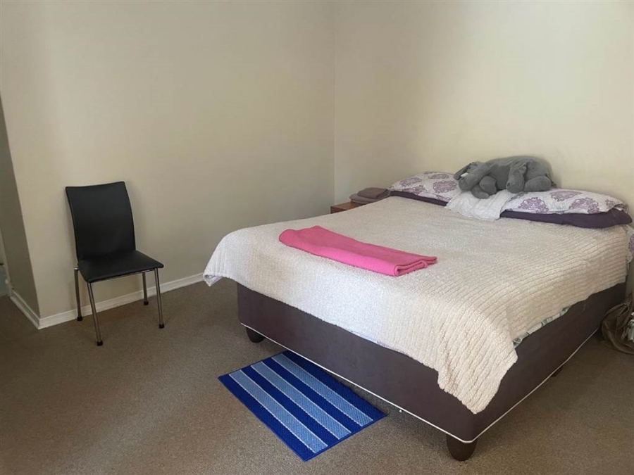 To Let 2 Bedroom Property for Rent in Sandown Gauteng