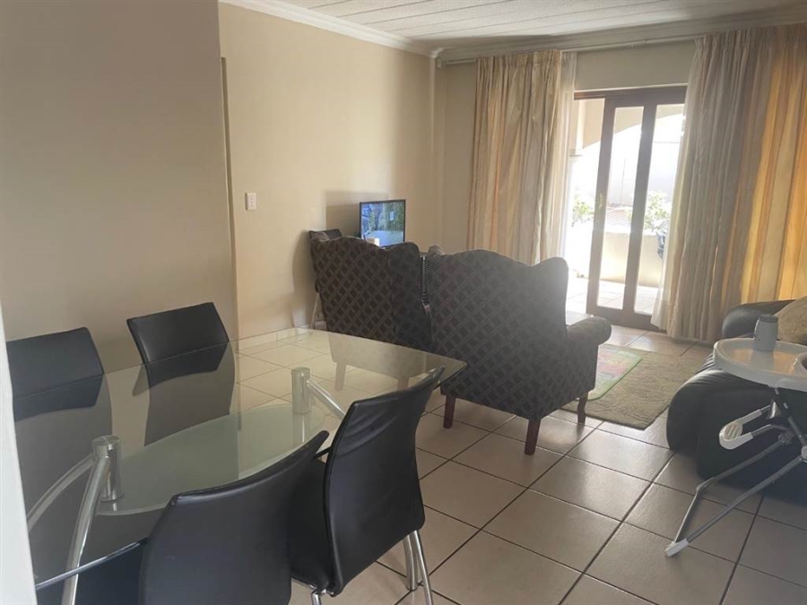 To Let 2 Bedroom Property for Rent in Sandown Gauteng