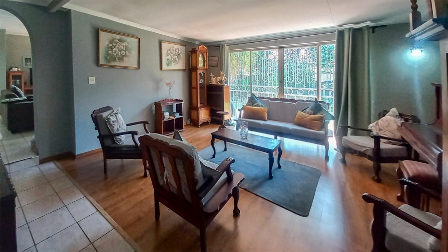 3 Bedroom Property for Sale in Edleen Gauteng